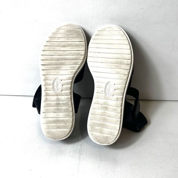 Sofft EuroSoft Sandal Womens 7M Comfort Casual Wedge Black Faux Leather Open Toe - Picture 12 of 12